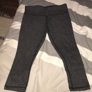 Lulu lemon crop leggings